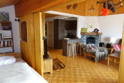 Ein Bett oder Betten in einem Zimmer der Unterkunft Crans Montana Cervin 35