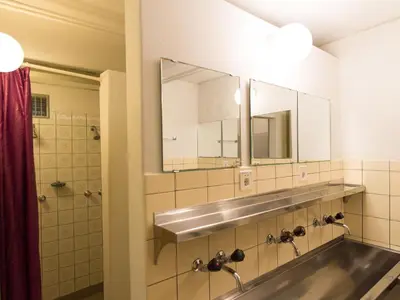 Ein Badezimmer in der Unterkunft Gasthaus Pension zum Turm