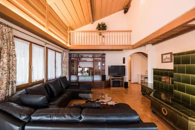 Ein Sitzbereich in der Unterkunft Chalet Fernblick - Panoramic view