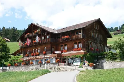 Das Gebäude in dem sich das Hotel befindet