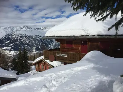 Chalet Saflischmannli auf der Alpe Rosswald im Winter