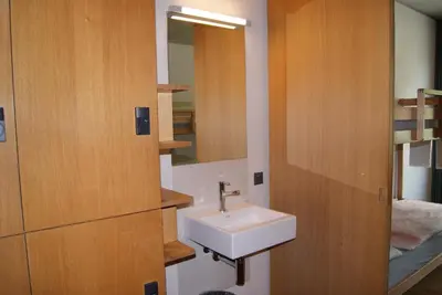 Ein Badezimmer in der Unterkunft Interlaken Youth Hostel