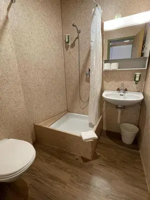 Ein Badezimmer in der Unterkunft central beauty scenery apartment