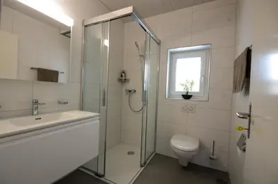 Ein Badezimmer in der Unterkunft Interlaken Central 2