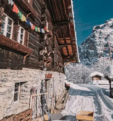 Mountain Hostel Gimmelwald im Winter
