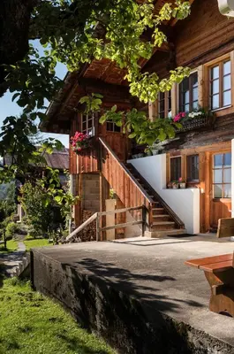Das Gebäude in dem sich das Bed & Breakfast befindet