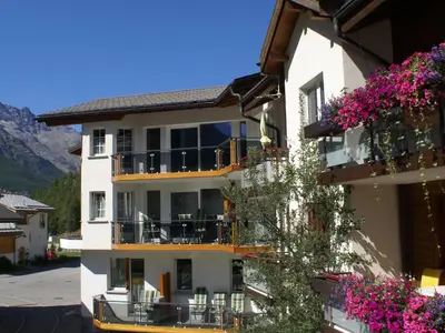 Ein allgemeiner Bergblick oder ein Berglick von der Ferienwohnung aus