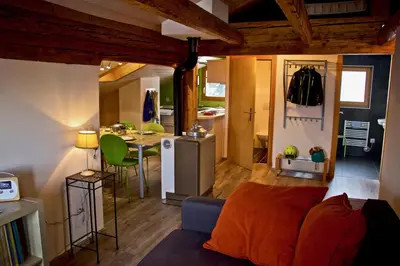 Küche/Küchenzeile in der Unterkunft Appartement sous les combles - Chalet La Biolle - Vercorin