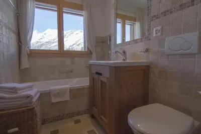 Ein Badezimmer in der Unterkunft Penthouse Apartment Perla