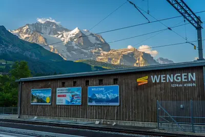 Ein allgemeiner Bergblick oder ein Berglick von der Ferienwohnung aus
