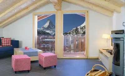 Ein allgemeiner Bergblick oder ein Berglick von der Ferienwohnung aus