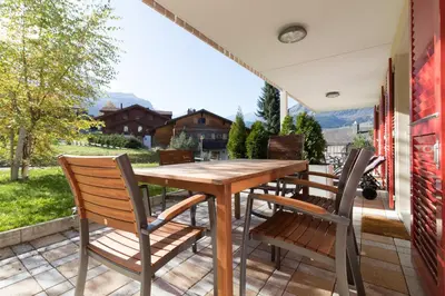 Ein Garten an der Unterkunft Chalet Brunner 3