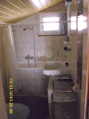 Ein Badezimmer in der Unterkunft Apartment Nadeschda