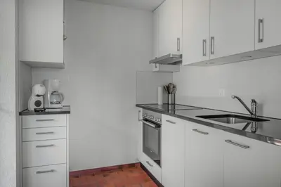 Küche/Küchenzeile in der Unterkunft Kirschstein OG