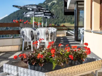 Ein allgemeiner Bergblick oder ein Berglick von der Ferienwohnung aus