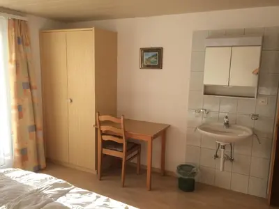 Ein Badezimmer in der Unterkunft B&B Haus Granit Saas Grund