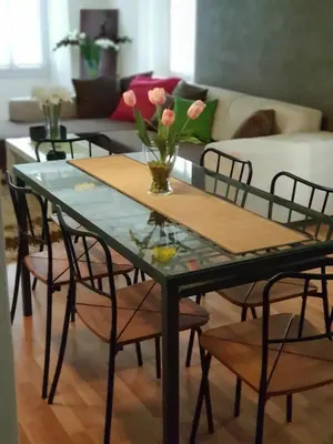 Ein Sitzbereich in der Unterkunft Appartamento via Luina