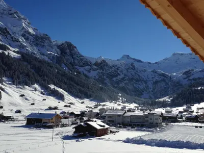 Chalet Butterfly im Winter