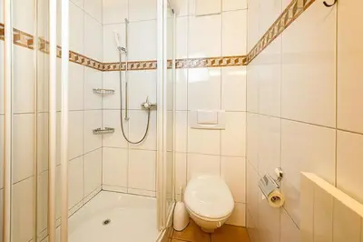 Ein Badezimmer in der Unterkunft Försterli Ost