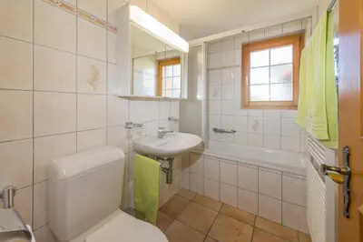 Ein Badezimmer in der Unterkunft Paradiso 2