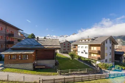Das Gebäude in dem sich die Ferienwohnung befindet