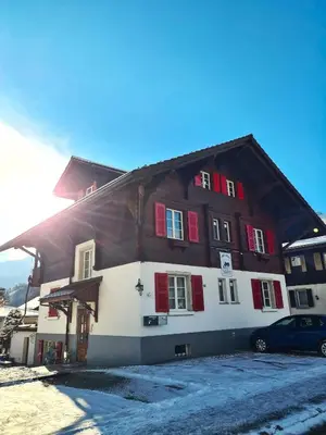 Das Gebäude in dem sich das Bed & Breakfast befindet
