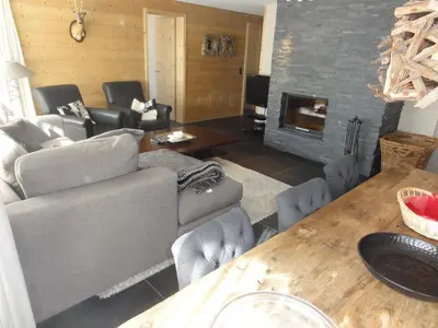 Ein Sitzbereich in der Unterkunft Apartment Caspar