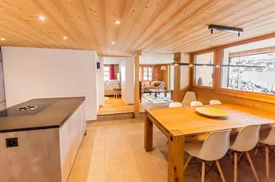 Küche/Küchenzeile in der Unterkunft Chic Alpine Apartment for 5 - Perfect for skiers