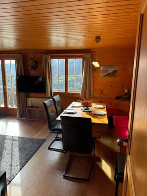 Ein Sitzbereich in der Unterkunft Chalet Berken