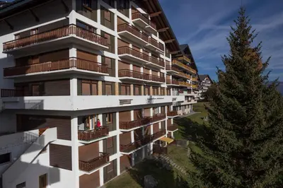 Das Gebäude in dem sich die Ferienwohnung befindet
