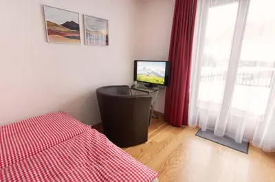 TV/Unterhaltungsangebot in der Unterkunft MOM - Alpine Boutique Apartments, Chalet Fagus, Terrace Studio