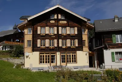 Das Gebäude in dem sich die Ferienwohnung befindet