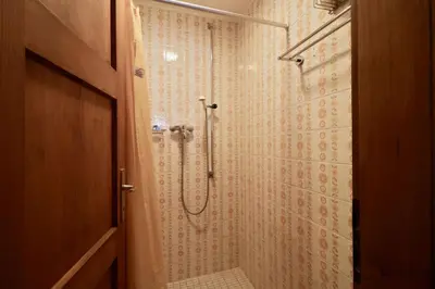 Ein Badezimmer in der Unterkunft Modern and well equipped apartment, 500m from the 4 Vallées ski area