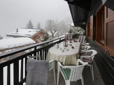 Chalet Sven Heul by Interhome im Winter