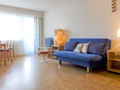 Ein Sitzbereich in der Unterkunft Apartment Beaulieu-2 by Interhome
