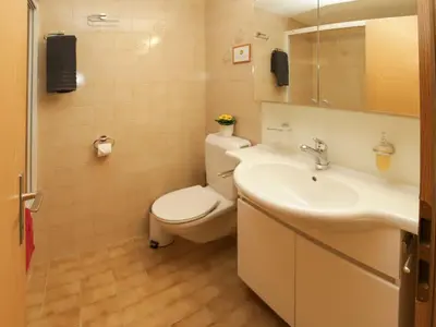 Ein Badezimmer in der Unterkunft Apartment Belmi by Interhome