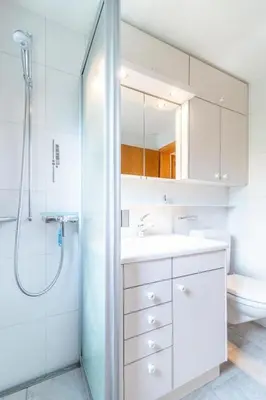 Ein Badezimmer in der Unterkunft Apartment Résidence Sonnegg - Puric by Interhome