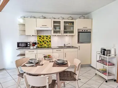 Küche/Küchenzeile in der Unterkunft Apartment Am Brienzersee by Interhome
