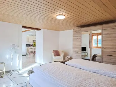 Ein Bett oder Betten in einem Zimmer der Unterkunft Apartment Am Brienzersee by Interhome