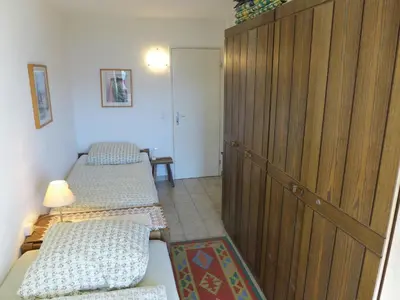 Ein Bett oder Betten in einem Zimmer der Unterkunft Apartment Jeanne D'Arc Apt- H2-49 by Interhome