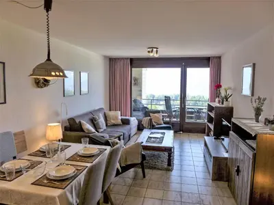 Ein Sitzbereich in der Unterkunft Apartment Jeanne D'Arc Apt- H2-49 by Interhome