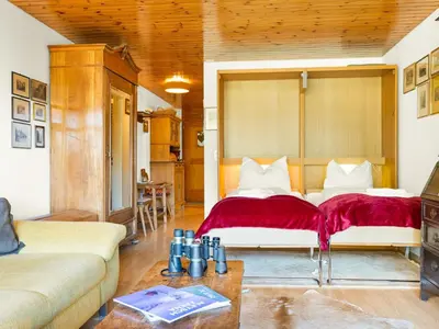 Ein Bett oder Betten in einem Zimmer der Unterkunft Apartment Aragon B48 by Interhome