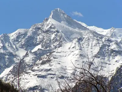 Ein allgemeiner Bergblick oder ein Berglick von der Ferienwohnung aus