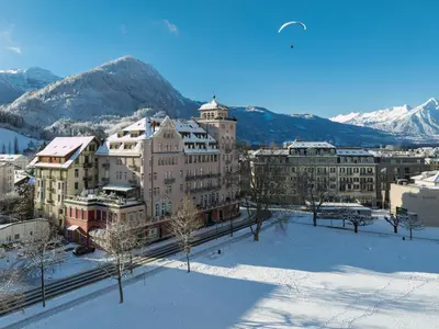 Ein allgemeiner Bergblick oder ein Berglick von der Ferienwohnung aus