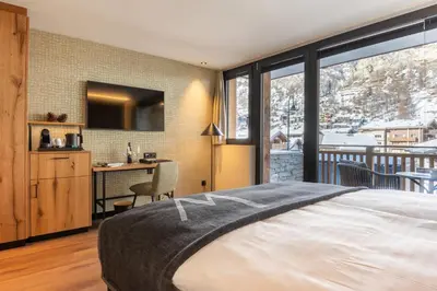 Ein Bett oder Betten in einem Zimmer der Unterkunft Welschen Hotel