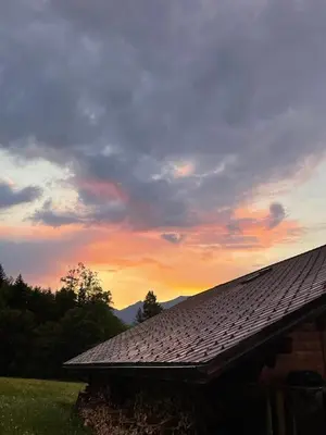 Blick auf den Sonnenuntergang/Sonnenaufgang von der Ferienwohnung aus oder aus der Nähe