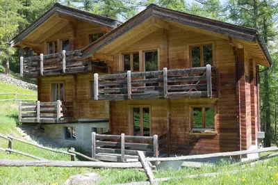 Grundriss der Unterkunft 3-Schlafzimmer Chalet Eichhorn****, Saas Fee 1800m