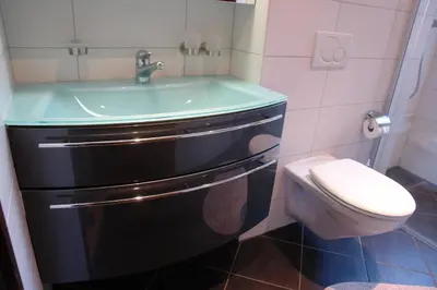 Ein Badezimmer in der Unterkunft Myzermatt Monazit