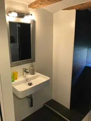 Ein Badezimmer in der Unterkunft La Grande Maison