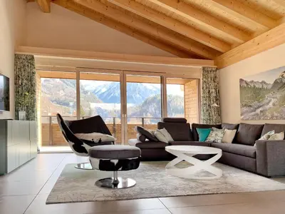 Ein allgemeiner Bergblick oder ein Berglick von der Ferienwohnung aus
